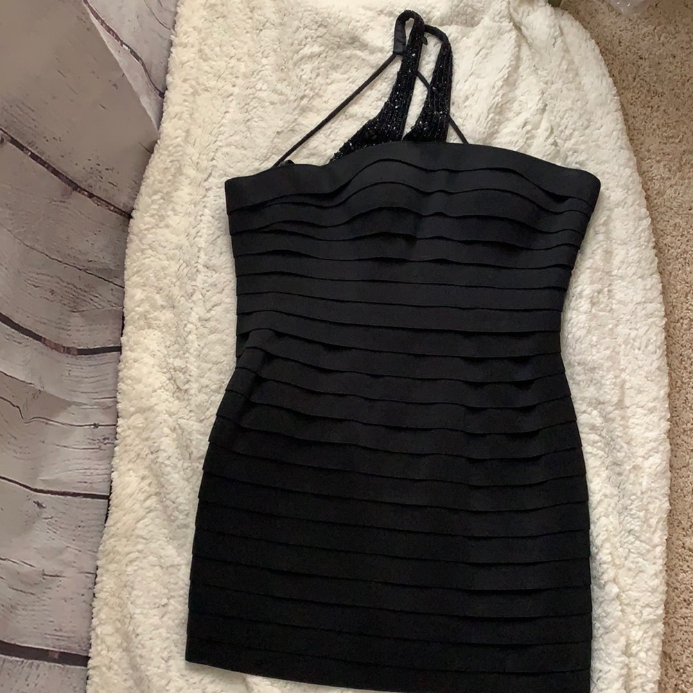 Worn once Sherri Hill short bandage dress!